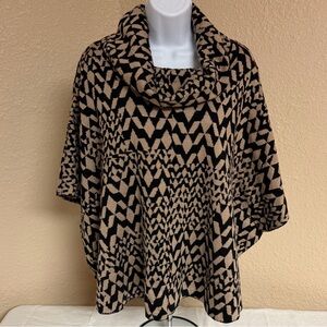 4/$15 Fever Black and Tan Geometric Knit